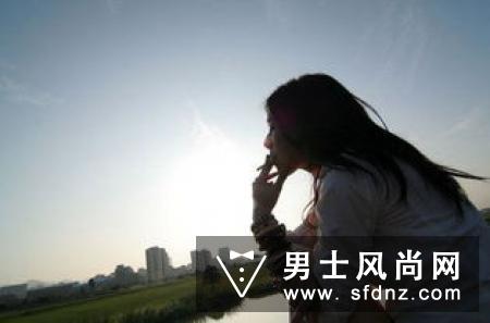 衣服泡久了散发恶臭还能穿吗 有毒吗
