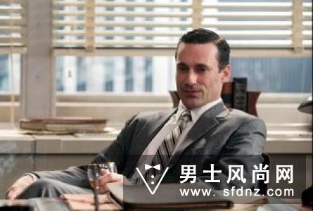 打领带不能忽视的三大细节