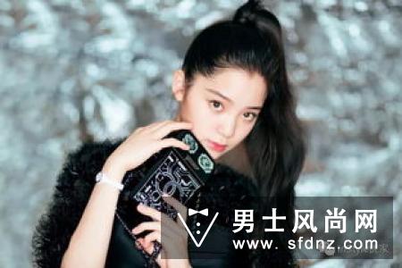 香奈儿成都大秀 辛芷蕾这是开挂了？