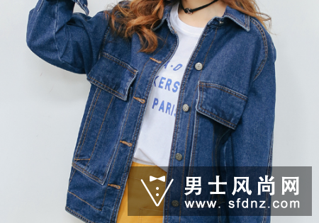 牛仔外套内搭什么衣服 搭配什么裤子