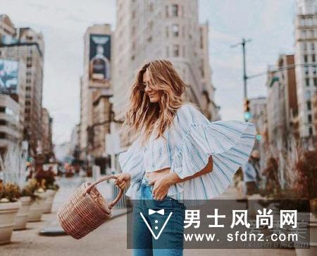 我们是真正的朋友小s同款包 夏季草编包怎么搭配衣服