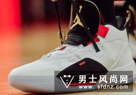 aj33怎么穿 怎么松鞋带