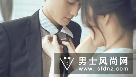 男人打领带要注意哪些