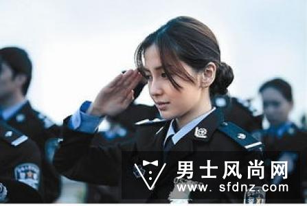 为什么说戴欧米茄有钱 什么样的女人戴欧米茄