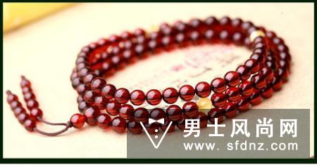 血珀怎么挑选 什么样的贵