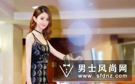 刮腋毛留下黑色的根怎么办 穿无袖要刮吗