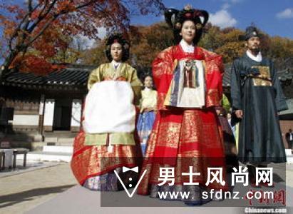 汉服一片式和两片式的区别 哪个最正宗