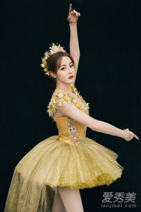 第九届北京国际电影节开幕式红毯 baby胖迪争c位！