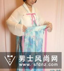 两片式齐胸襦裙怎么穿 绳子怎么系才不会松