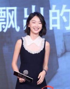演技衣品双双在线的前金马影后---周冬雨