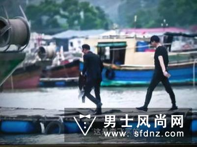 破冰行动李飞给李维民买的衣服是什么牌子 李飞给李维民买的衣服是多少钱