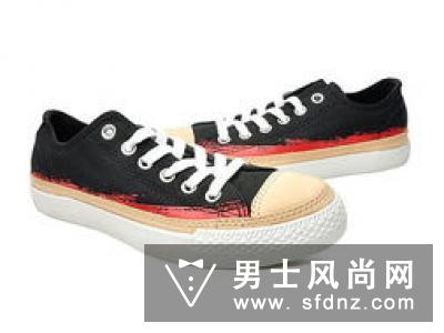 川久保玲是什么档次的 川久保玲是潮牌吗