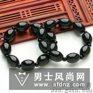 男生可以戴转运珠吗 戴过的转运珠能送人吗