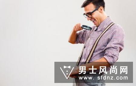 夏季男性也秀腿