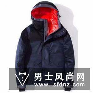 滑雪服和登山服的区别 和羽绒服哪个保暖