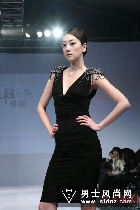 boy是什么牌子的衣服中文 boy是哪个国家的品牌