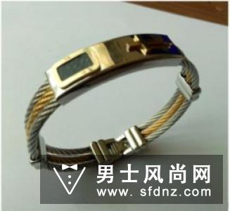 Buckley London男士钢丝编织手带好看吗 怎么保存