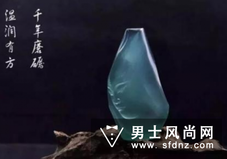 什么是龙石种翡翠 怎样辨别真假