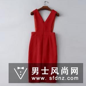 背带裙扣子掉了怎么办 显高吗