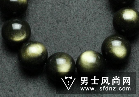 金曜石和黑曜石的区别 一般多少钱