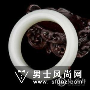 和田玉手镯什么颜色好 怎么选购