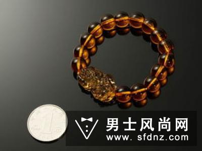 绿水晶怎么鉴定真假 和玻璃怎么区分