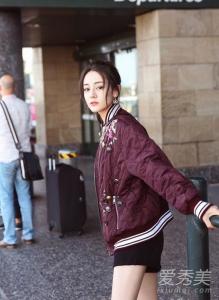 又种草！迪丽热巴同款棒球服外套也超美