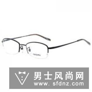 框架眼镜松一点好还是紧一点好 可以带别人的吗