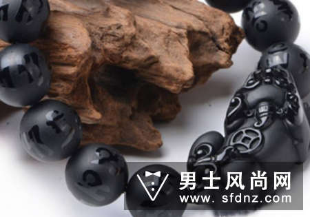 乌鸦血石一般多少钱 功效与作用