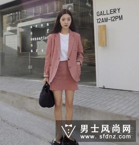 赵薇“西装杀”上线 微胖女生照着穿秒变一米八！