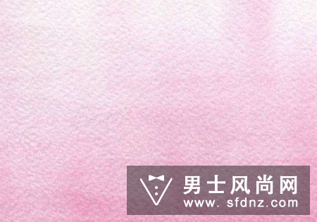 浅粉色和什么颜色最搭 适合黄皮吗