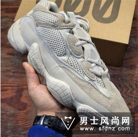 阿迪达斯椰子老爹鞋多少钱 adidas yeezy 500好看吗