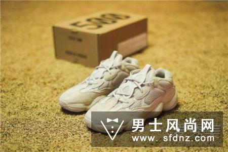 阿迪达斯椰子老爹鞋多少钱 adidas yeezy 500好看吗