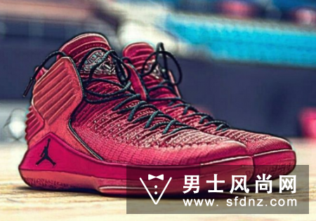 aj32有碳板吗 真假如何鉴定